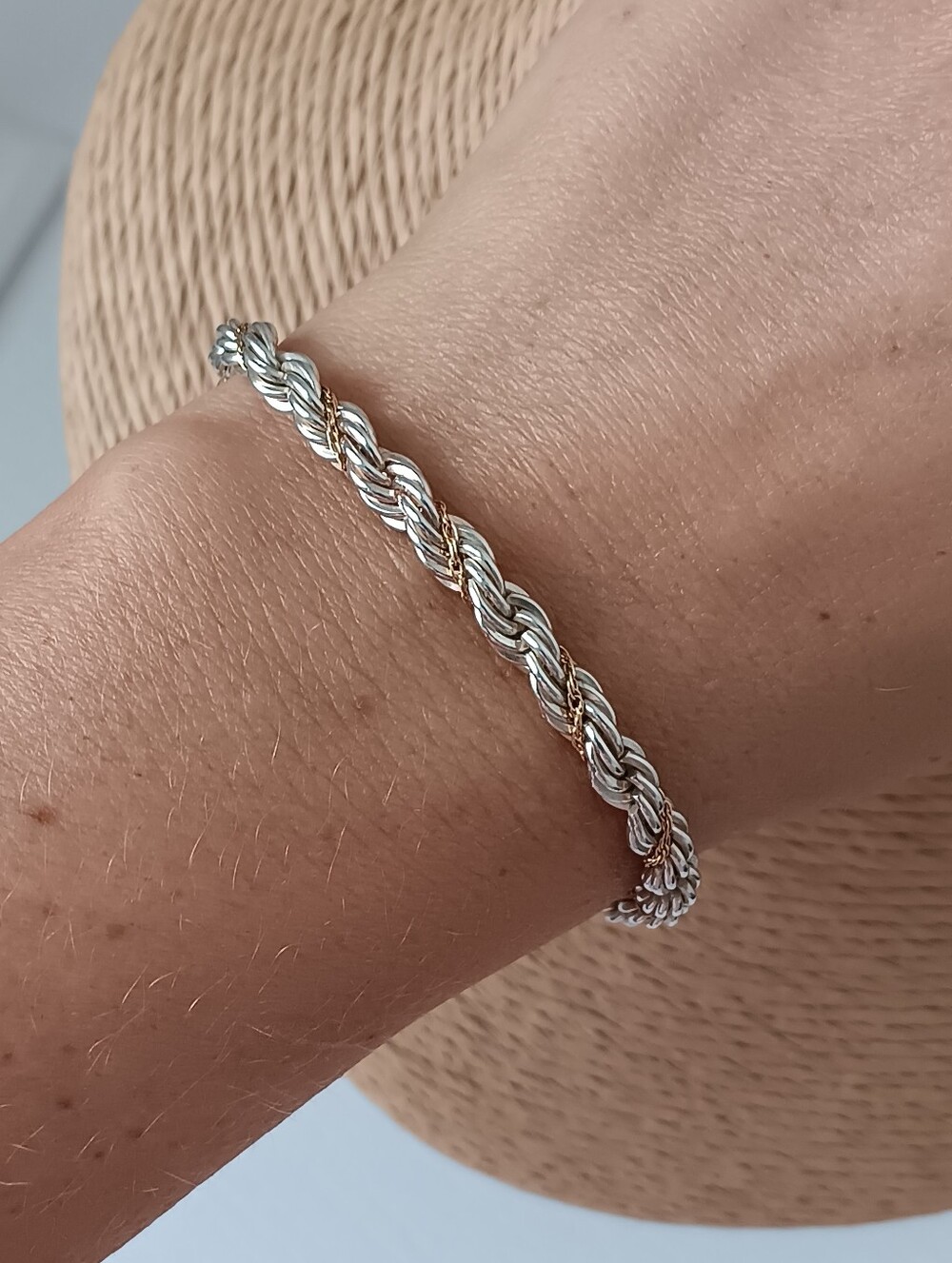 Tiffany@Co. Sterling Silver & 18K Yellow Gold Twisted Rope Chain Bracelet 7"